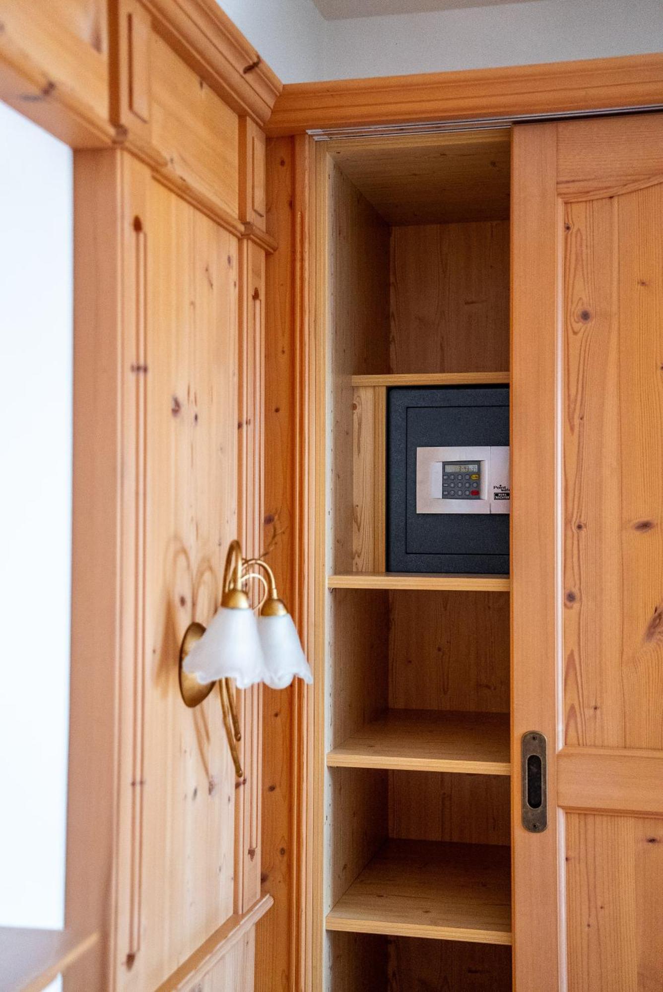 Chalet Campiglio Imperiale Madonna Zimmer foto
